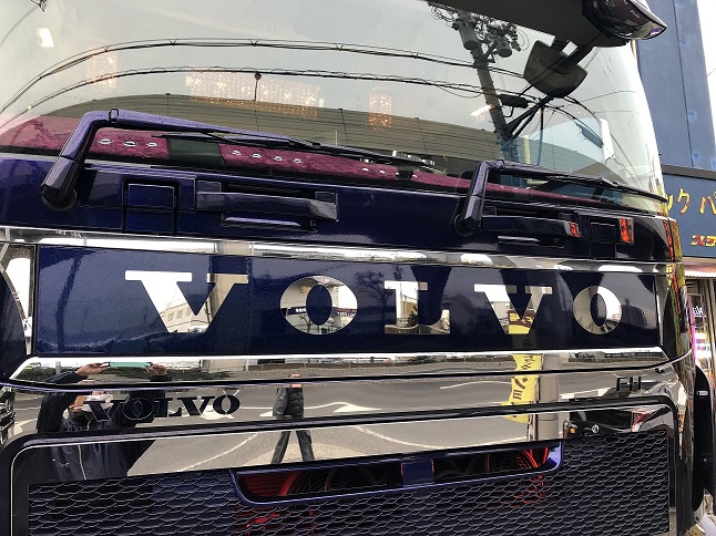 VOLVO fh ４ ボルボトラック ledエンブレム ホワイト
