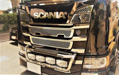 ☆Star Neon Front Mask Cover for SCANIA NEXT GENERATION R Series☆　<スターネオン フロントマスクカバー>